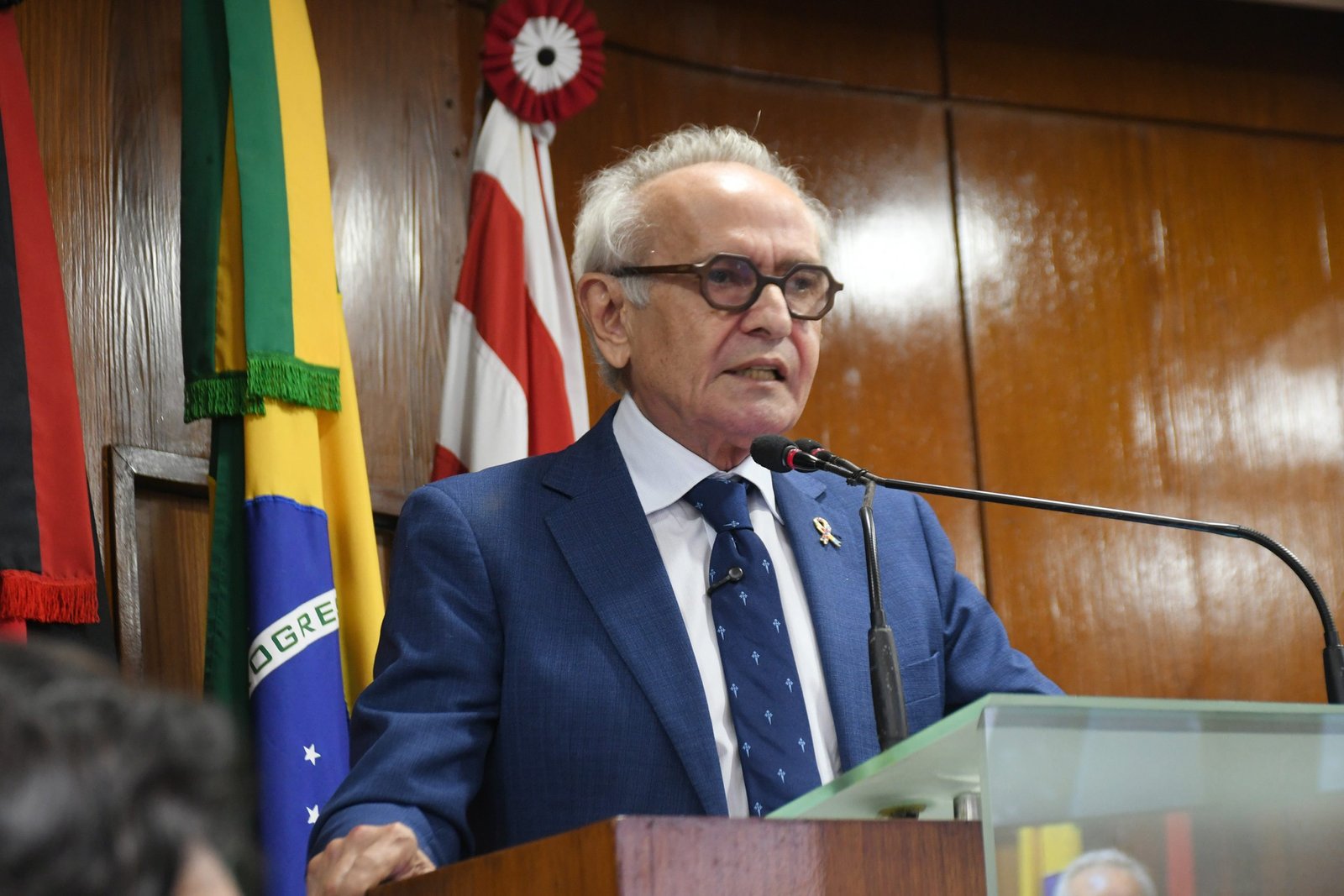 Eleições 2026: MDB entrega a Cícero Lucena plano com diretrizes estratégicas