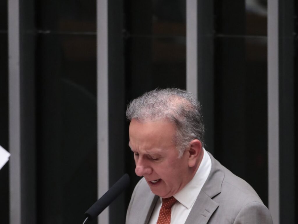 A lacuna na chapa do PP com a desistência de Ricardo Barbosa