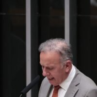 A lacuna na chapa do PP com a desistência de Ricardo Barbosa