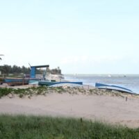 Demarcação na Praia da Penha escancara disputa entre moradores e especulação imobiliária