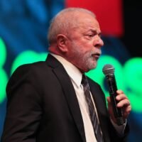 Divisão de palanques adia visita de Lula à Paraíba para o 2º turno
