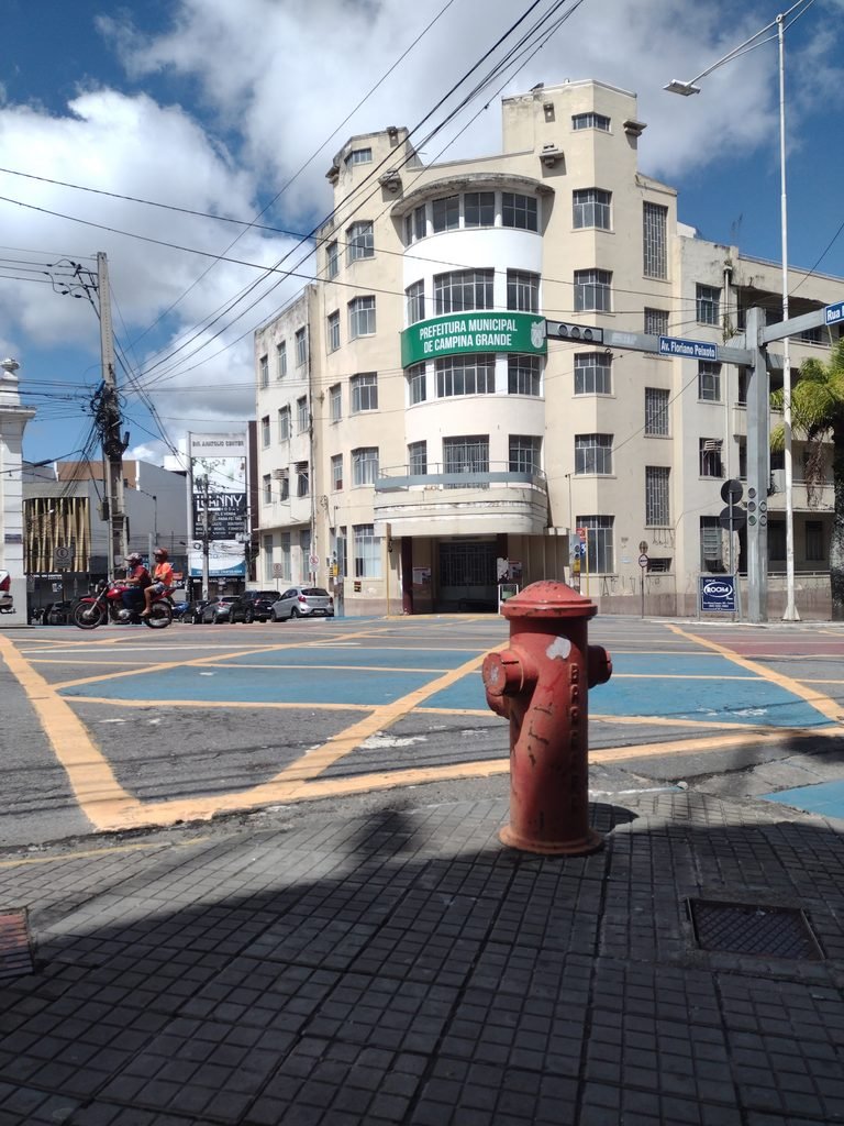 Como a aproximação Veneziano-Jhony pode levar Bruno a Nabor